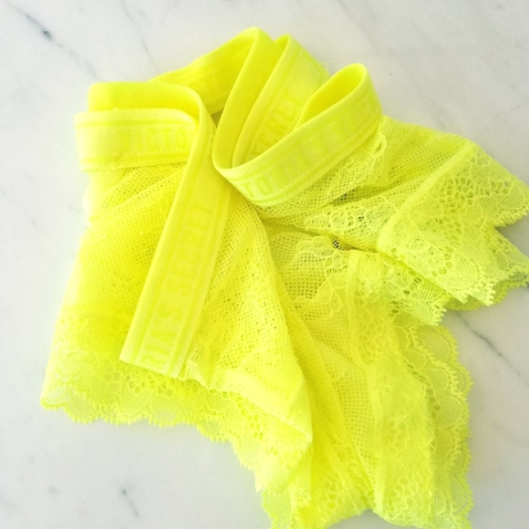 Victoria's Secret Very Sexy Lace Cheeky Panty Neon Logo Waistband Cutouts NWT - Picture 10 of 12